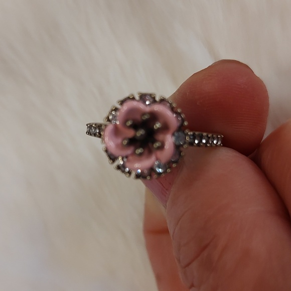 Chloe & Isabel Rose Ring Femme Des Fleur's Ring Barbie Core Gold -Plated SZ:9 - Picture 6 of 10